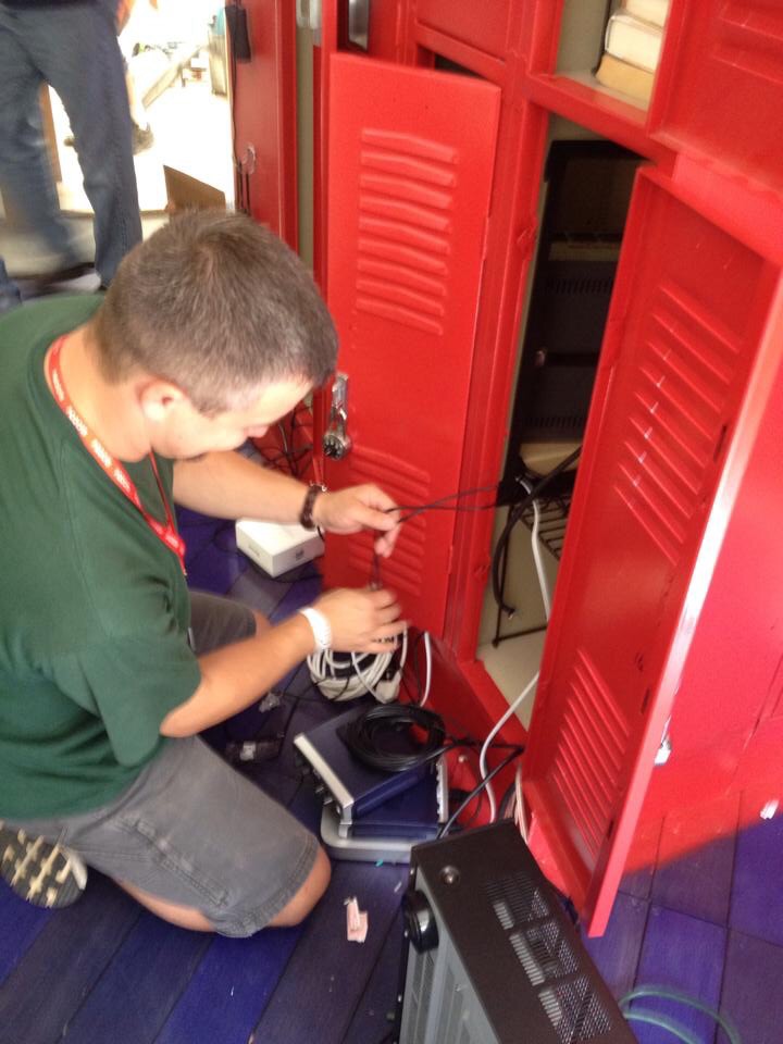 Student Exhibit: Day 2, Paul helping with the wiring. Photo Credit: Thomas Quintas